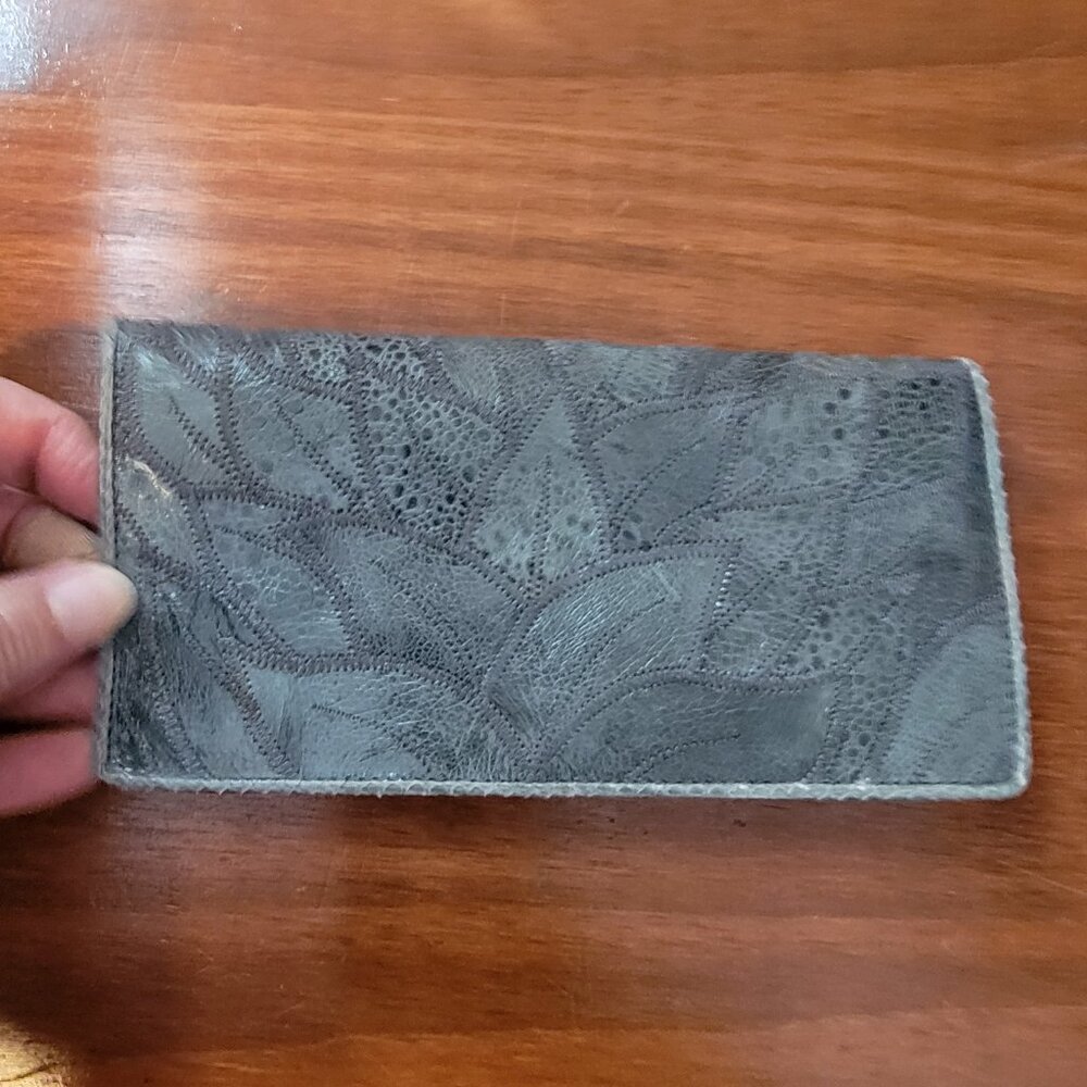 Cora Jacobs Collection Gray Leather Wallet